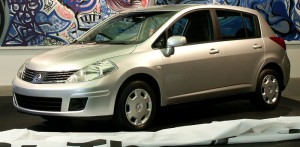 9263-2007-Nissan-Versa